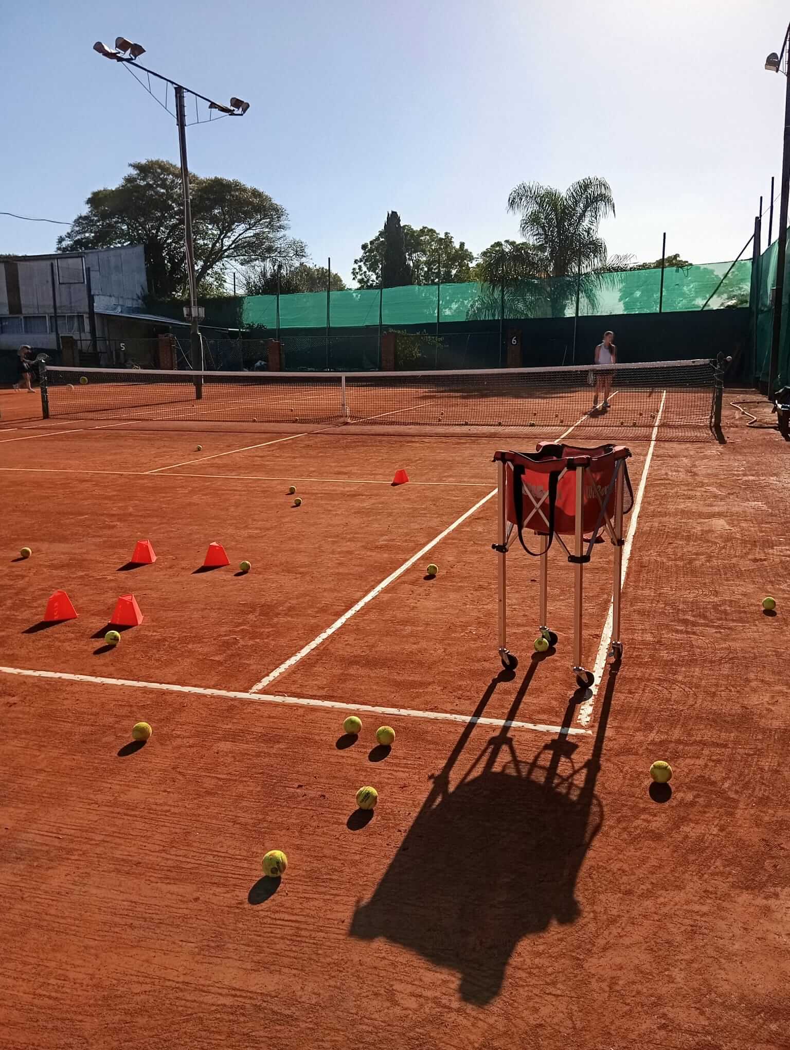 Clase de tenis para niños